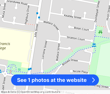 Crestmead - Photo 1