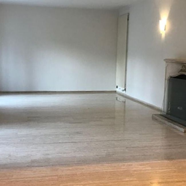 Woning te huur in Kraainem voor € 3.750 met 4 slaapkamers - Foto 1