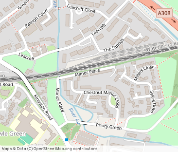 Staines-upon-thames, Surrey - Photo 1