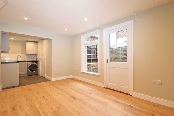 Hook Road, Surbiton, KT6 - Photo 1