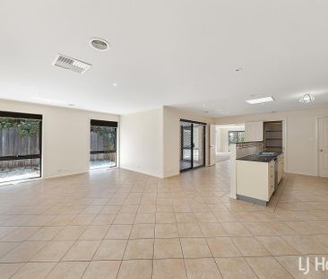 15 Saltbush Street, Harrison ACT 2914 - House For Rent | Domain - Photo 1
