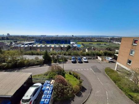 Southbrae Drive, Glasgow, G13 - Photo 2