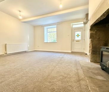 2 bedroom end of terrace house to rent - Photo 5