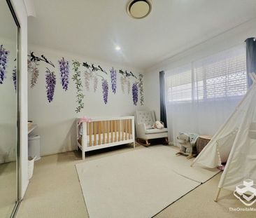 Fully Air-coned 4 Bedroom Townhouse, Ideal for Families or Professi... - Photo 4