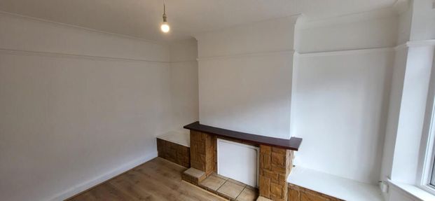 Northlands Road, Southampton - Photo 1