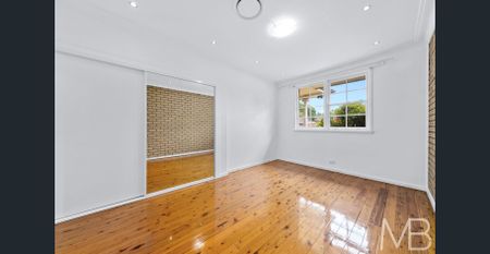 PEACEFUL FAMILY RETREAT IN A PRIME DENISTONE EAST SETTING - Photo 2