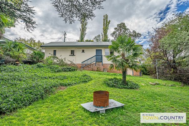 6 Quin Avenue, Armidale - Photo 1