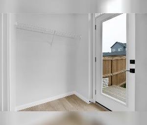 3 Bed 2.5 Bath Duplex Airdrie Alberta - Photo 5