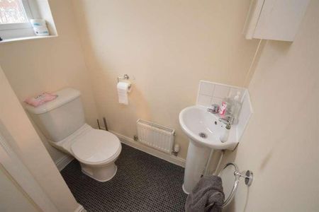 Spicer Way, Great Cornard, Sudbury, CO10 - Photo 5