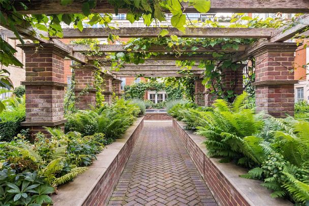 Coleridge Gardens, Chelsea, SW10, London - Photo 1