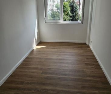 Willkommen im Erstbezug! Eindrucksvolle Neubauwohnung mit Balkon! - Photo 1