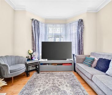 4 bedroom terraced house to rent - Photo 3