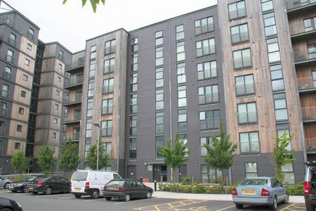 The Waterfront, Manchester, M11 - Photo 4