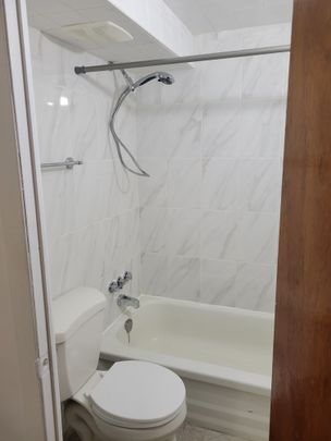 Logement 3 1/2 1100$/mo - Photo 1