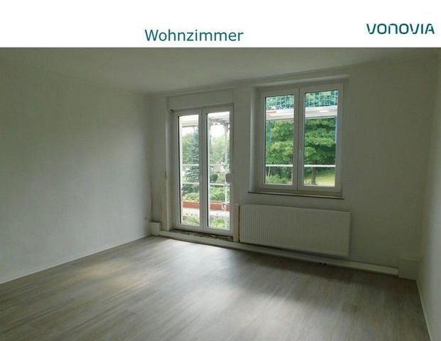 Schöne 2,5-Raum-Wohnung mit Balkon - komplett renoviert! - Photo 1