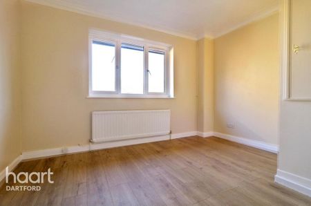 2 bedroom semi-detached house to rent - Photo 4