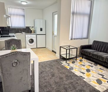 To Let: Longford Street, Middlesbrough, TS1 4RP - Photo 3