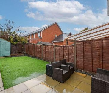 Goodworth Road, Redhill, RH1 - Photo 2