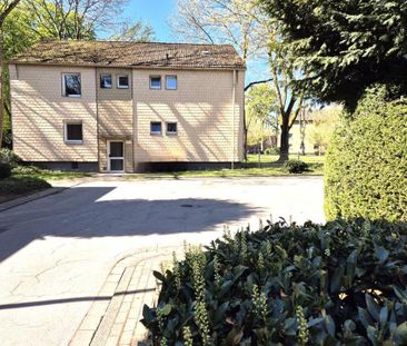 Grünes Glück im EG: Gemütliche Single-Wohnung mit Balkon - Photo 1