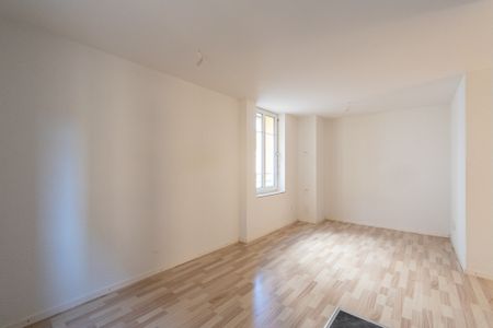 Zentrale 2.5 Zimmer-Wohnung Wohnung Nähe Uni/Bahnhof/Stadtzentrum - Photo 3