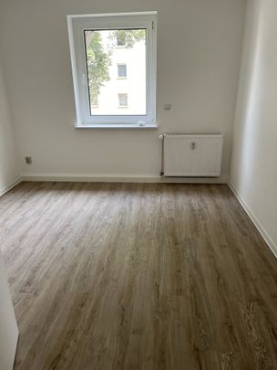 Erdgeschoss Wohnung in Sanierung - Photo 1