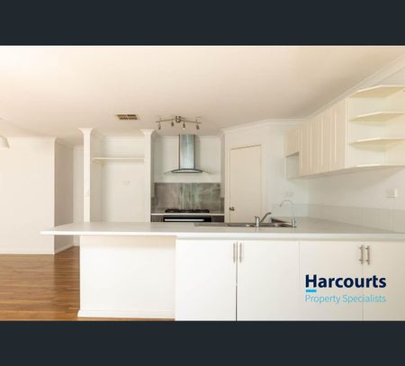 34 Caterpillar Road, Success, WA 6164 - Photo 4