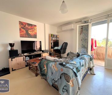 Location Appartement 2 pièces 46m² MONTAUBAN 82000 - Photo 3