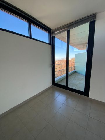 Location Appartement 2 pièces 59m² - Photo 5