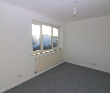 Snakes Lane, Southend-on-Sea, Essex, SS2 6UA - Photo 1