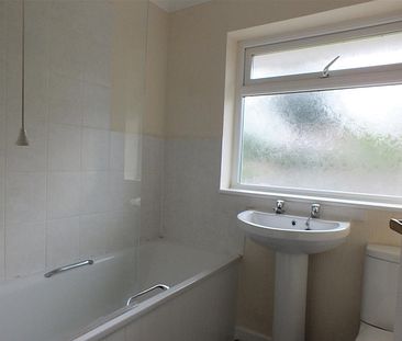 Woodbury Park, Axminster, Devon - Photo 5