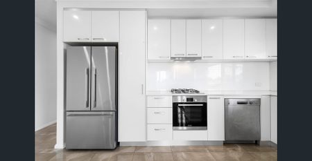 Bright, Modern Living in a Prime Yokine Location - Photo 2