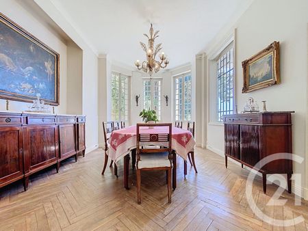 Tout savoir sur cette maison à Nice - Photo 2