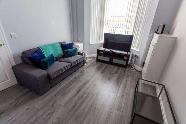 Jubilee Drive, L7 - Photo 1