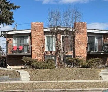 Cosy 2 bedroom apartment, walking distance to downtown Calgary | B ... - Photo 1