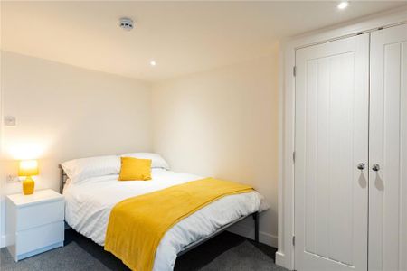 5 bedroom apartment to rent - Photo 4