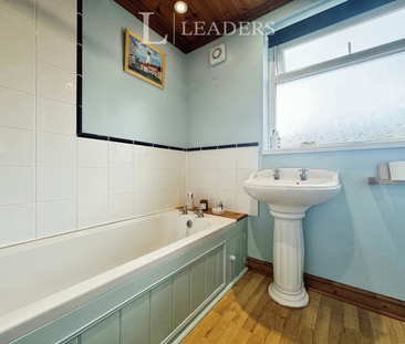 2 bedroom terraced house to rent - Photo 5