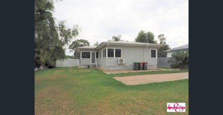 SPACIOUS EAST MOREE DELIGHT - Photo 5