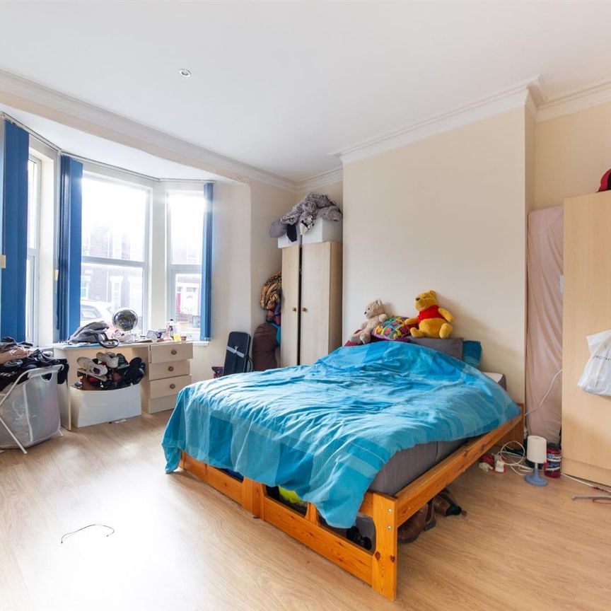 2 bed flat to rent in Mowbray Street, Newcastle Upon Tyne, NE6 - Photo 2