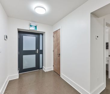 For Lease - 1189 Lawrence Avenue Unit# 2, Toronto, Ontario - Photo 3