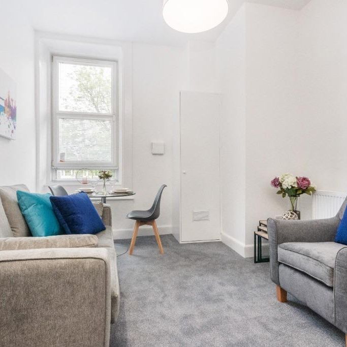 2 bedroom flat to rent - Photo 1