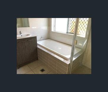 39 Gaynor Road, Banyo, Qld 4014 - Photo 6