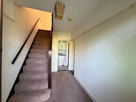 3 bedroom detached house to rent - Photo 3