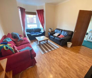 5 bedroom terraced house to rent - Photo 2