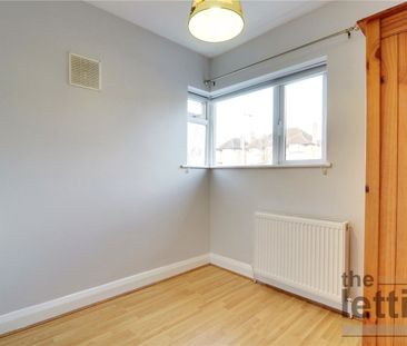 Hampden Way, London, Greater London, N14 7LY - Photo 5