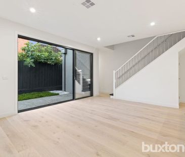 7/45 Elizabeth St, Bentleigh East VIC 3165 - Townhouse For Rent | D... - Photo 1