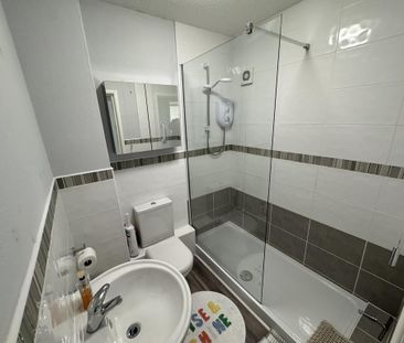 2 bedroom apartment to rent - Photo 6