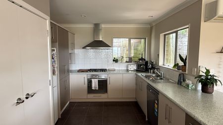 a/65 John Sims Drive, Broadmeadows Wellington 6035 - Photo 3