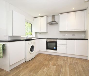 Rosemary Court, Rosemary Close, High Wycombe - Photo 3