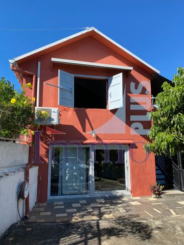 Location Maison 5 pièces 140m² ST DENIS 97400 - Photo 4