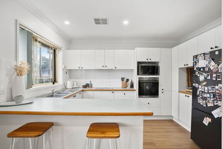 1/99 Pioneer Road, East Corrimal - Photo 2